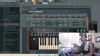 Lex Luger making a Melodic Trap Beat Live from scratch! 🔥