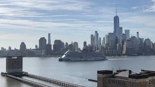 New York, New York - Norwegian Prima Sails into New York City Time-Lapse - April 27, 2024