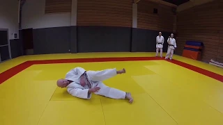 APPRENDRE LA CHUTE DE JUDO