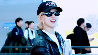 240225 BLACKPINK ROSÉ 블랙핑크 로제 출국 Departure 직캠 (Eng Sub)