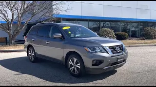 2017 Nissan Pathfinder SV