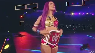 WWE RAW Women's Champion Sasha Banks kicks off RAW 10/10/2016