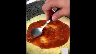 Pizza on frying pan | In 10 seconds | With tapioca flour #shorts