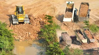 The Filling Stone Work To Be Resumed By Dozer KOMATSU D65PX Push With DumpTruck SHACMAN DONGFENG TRA