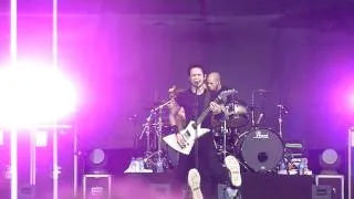 Trivium - Down From The Sky (live at Hellfest 2012)