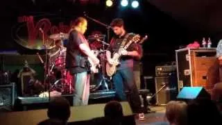 Walter Trout & Ric Lee jam with Ben Bushell