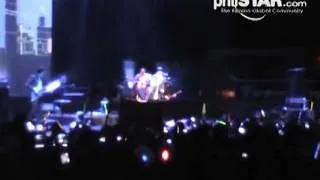 Greyson Chance thrills girls in Manila Concert