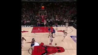 ANDRE IGUODALA THROW THIS BEHIND THE BACK PASS FROM DISTANCE👀😳|WARRIORS VS BULLS