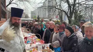 Освящение куличей и пасох