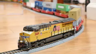 Athearn HO Scale Intermodal Train Unboxing