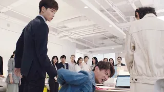 💑Cinderella was bullied by her colleagues, the boss made him kneel directly | Chinesedrama