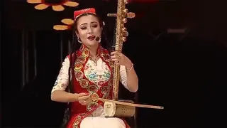 Uyghur song - Mana bizdek erler bar | مانا بىزدەك ئەرلەر بار