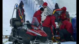 Torino 2006 olympics Skijumping Amman crashes badly
