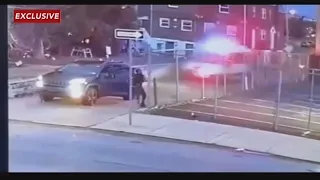 Exclusive video: Officers come under fire during Northeast Philadelphia pursuit