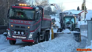 4K| Street Snow Removal - Fendt 516 Vario With Snow Blower - 2 Volvo and 1 Mercedes-Benz Arocs Truck