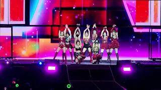 Twice 4th World Tour III - New York Day 1 - Feel Special (Fancam)