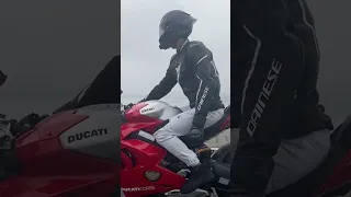Ducati panigale v4 lovers 🔥💥 top speed and loud exhaust 💥🔥🤟💪🤙🔥#shorts #ducati