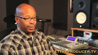 Warren G. Talks About Working with Tupac for the first time!