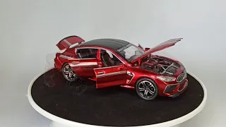 BMW M8 Competition Coupe Manhart Модель 1:32 Красный