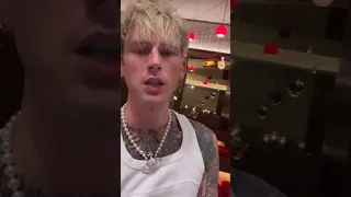 mgk speaks spanish