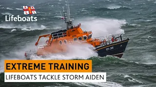 Lifeboat volunteers train in extreme weather