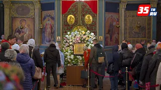 Вологжане проводили чудотворную икону Казанской Божией Матери