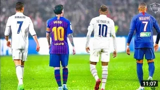 Ronaldo vs Messi vs Neymar vs Mbappe ● Skills