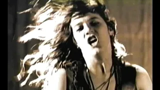 L7 - Fast and Frightening (Official Video)