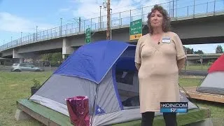 Homeless camp for women goes up in SE Portland