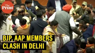 BJP & AAP members clash in Delhi before Mayor polls at Civic Centre