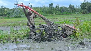 Brush Grass And Weeds Turning Over With Hand Tractor Quick G1000