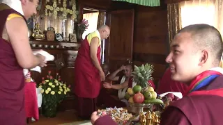 KYABJE KALU RINPOCHE "Coming out of the retreat ...part 1