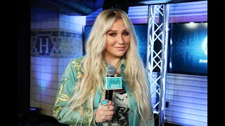 Kesha On Jerry Seinfeld Hug Snub: I Think I Scared The Poor Man