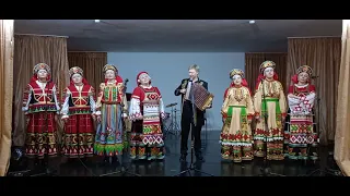 Народный самодеятельный коллектив ансамбль песни и танца Сибирячка