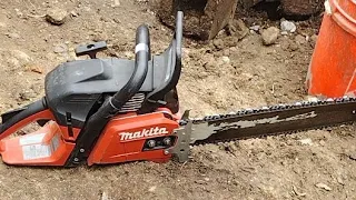 stump chopping Makita 20 in gas chainsaw home depot rental failed
