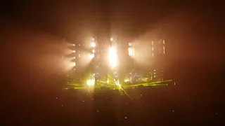 Alt-j - breezeblocks ( live at place bell laval Montréal  2017 )