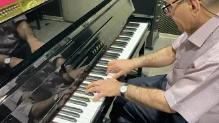 Andreh Moradian Piano -  (Les Feuilles Mortes)