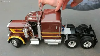 1:18 Peterbilt 359 1967 truck, brown - Road Kings [Unboxing]