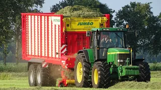 Gras oprapen 2021 met John Deere 7810 en Pöttinger opraapwagen