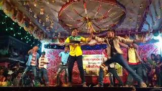 enoda rasi nalla rasi song boys dance in pinnathurai village vignesh waran milk