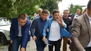 Зеленський приїхав у Трускавець на зустріч зі "слугами народу"