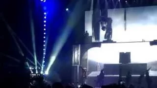 Chris Brown - "Wall To Wall" - BTS Tour - 2/12/15 - Sunrise