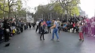 Oscar and the breakdance show dudes at Leicester Square.