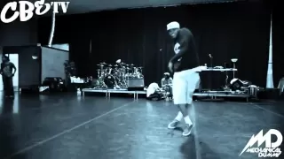 Chris Brown - Dance  Master !