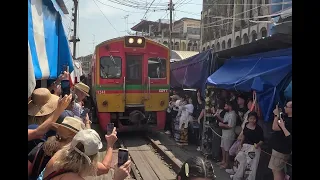 Maeklong Railway Market