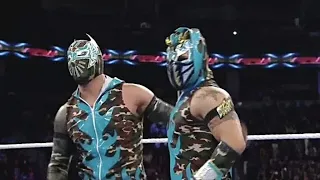 WWE Müzikli Lucha Dragons And Ascension