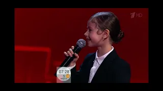 Аделия Загребина (8 лет) в шоу Голос. Дети с другом Колей Фурман