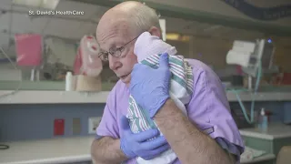 Vietnam veteran now serves as baby 'cuddler' at Texas hospital