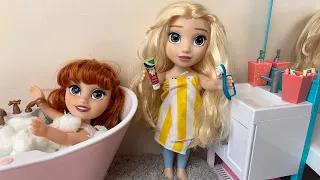 Elsa and Anna toddlers Afternoon Routine