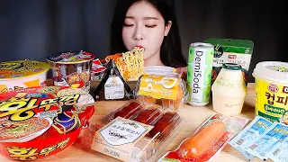 ASMR * KOREAN CONVENIENCE STORE FOODS FEAST! RAMYUN, GIMBAP, CUP PIZZA, DESSERT MUKBANG Eating Show